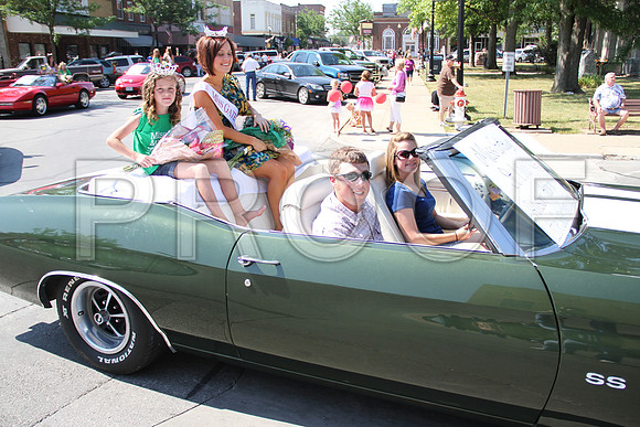 2012 parade (118)