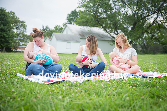 breastfeeding group (29 of 32)