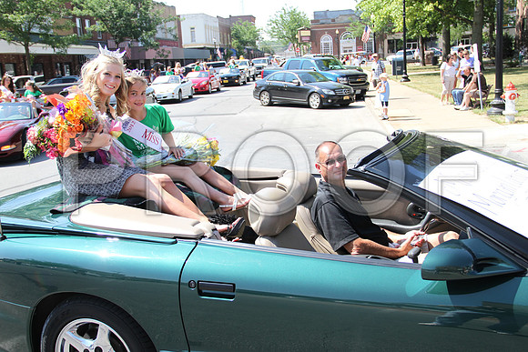 2012 parade (200)