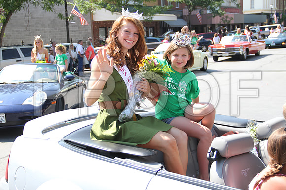 2012 parade (165)