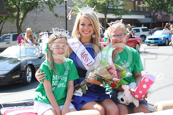 2012 parade (140)
